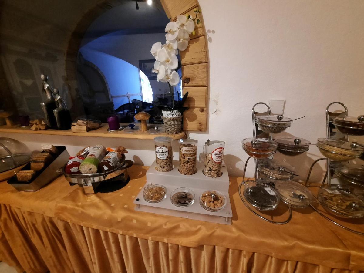 Hotel Koruna Jeseník Esterno foto