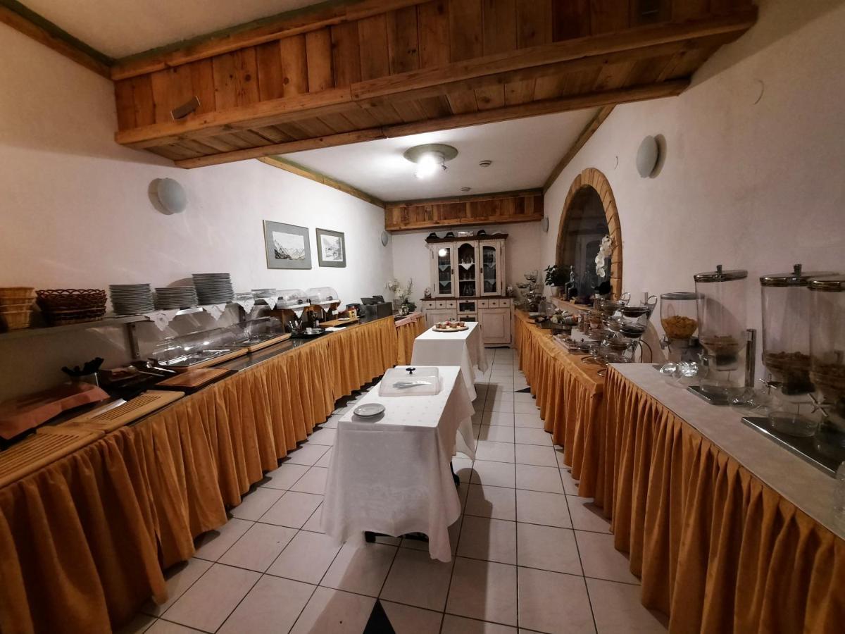 Hotel Koruna Jeseník Esterno foto