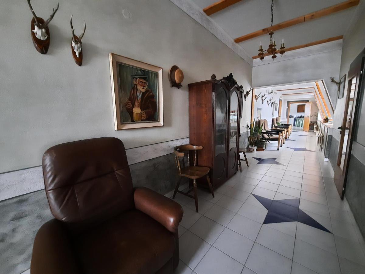 Hotel Koruna Jeseník Esterno foto