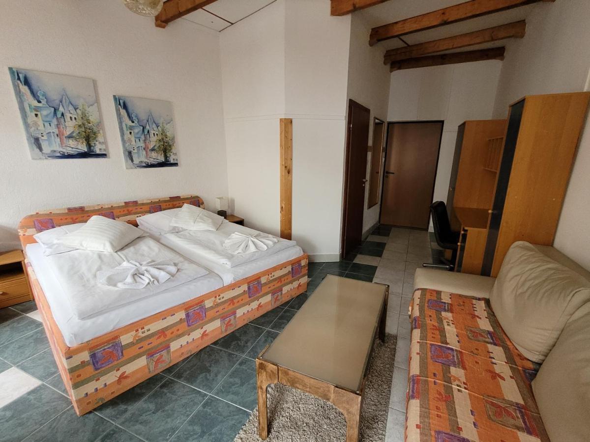 Hotel Koruna Jeseník Esterno foto