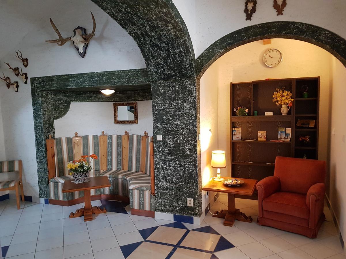Hotel Koruna Jeseník Esterno foto